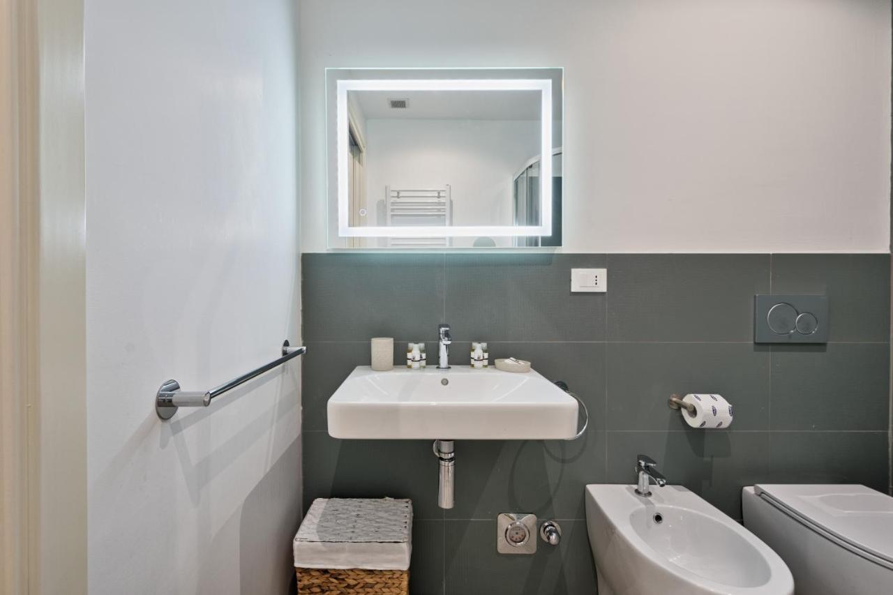 Porta Susa Elegant & Design Apartment Turin Exterior photo
